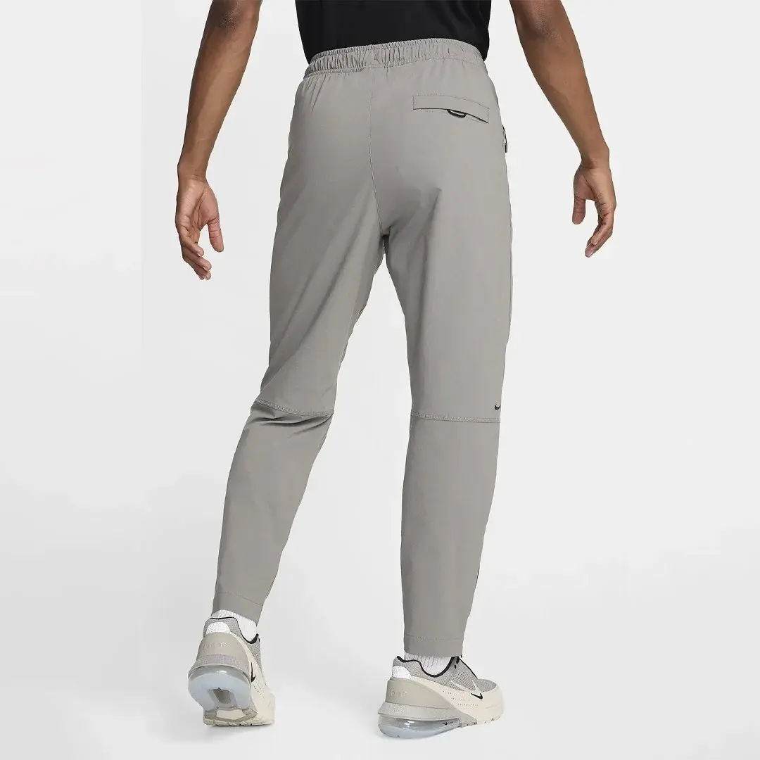 Tech Woven Trousers Light Iron Ore