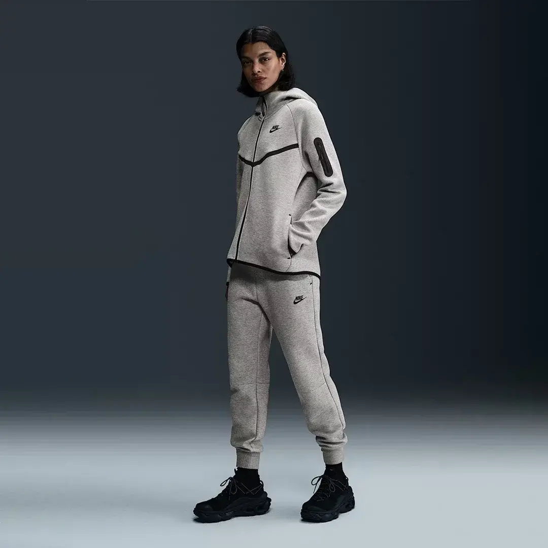 Sportswear Tech Fleece Kadın Eşofman Altı Gri