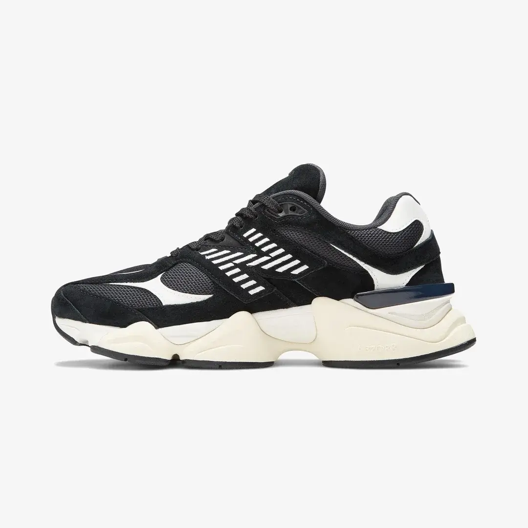 9060 Unisex Beyaz/Siyah