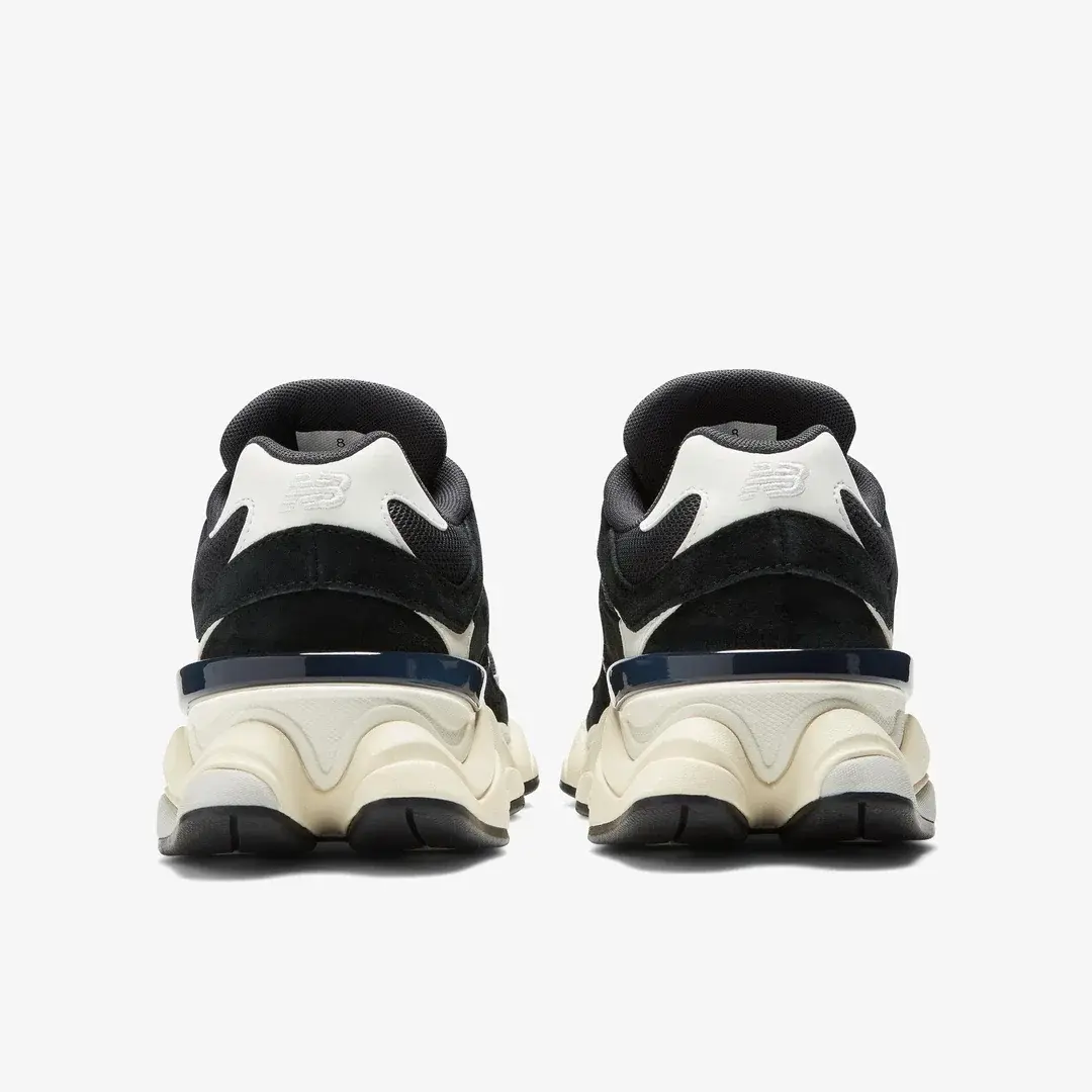 9060 Unisex Beyaz/Siyah