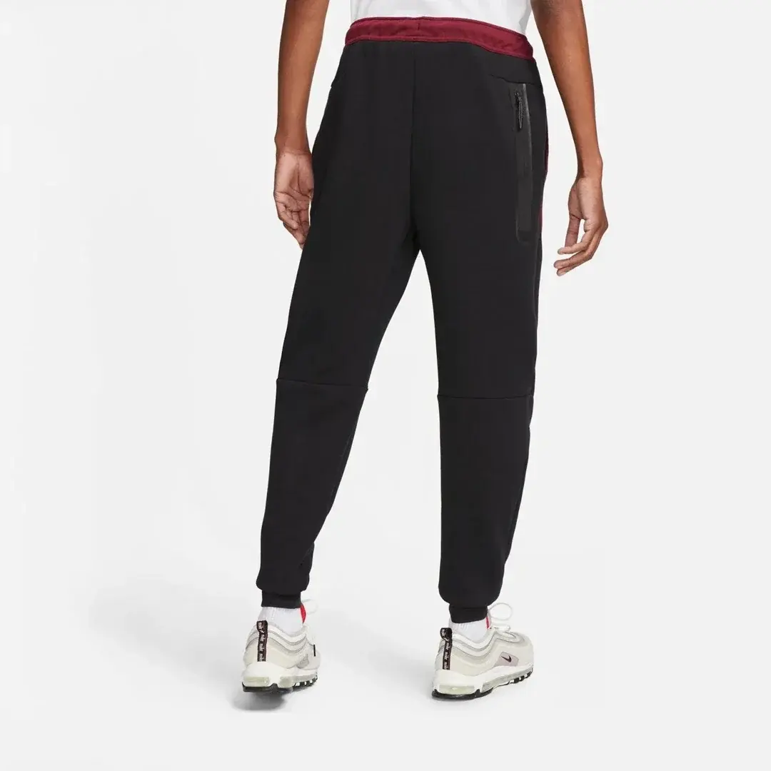 Tech Fleece Joggers Black/Dark Beetroot/Phantom