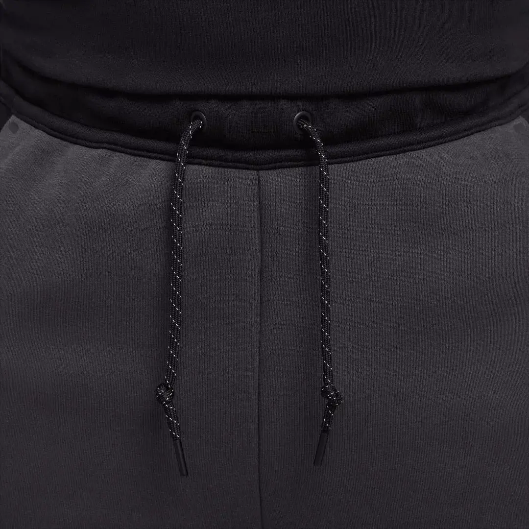 Tech Fleece Eşofman Altı Black/Anthracite/Green Strike