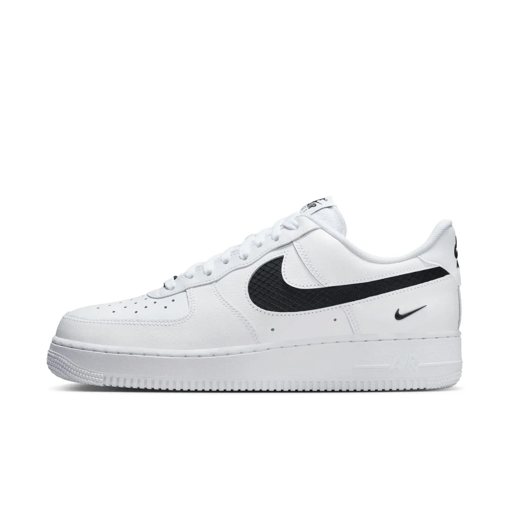 Air Force 1 '07 LV8 Beyaz/Siyah